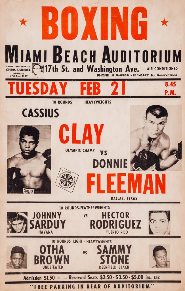 Ein Plakat zum Boxkampf von Cassius Clay gegen Donnie Fleeman